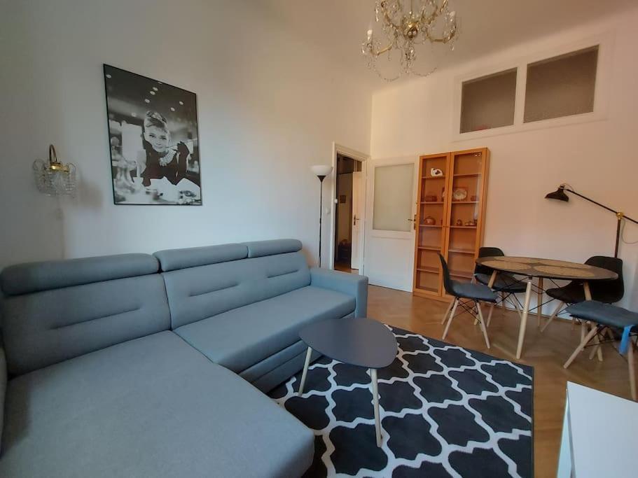 Warsaw Holiday Apartment Ngoại thất bức ảnh