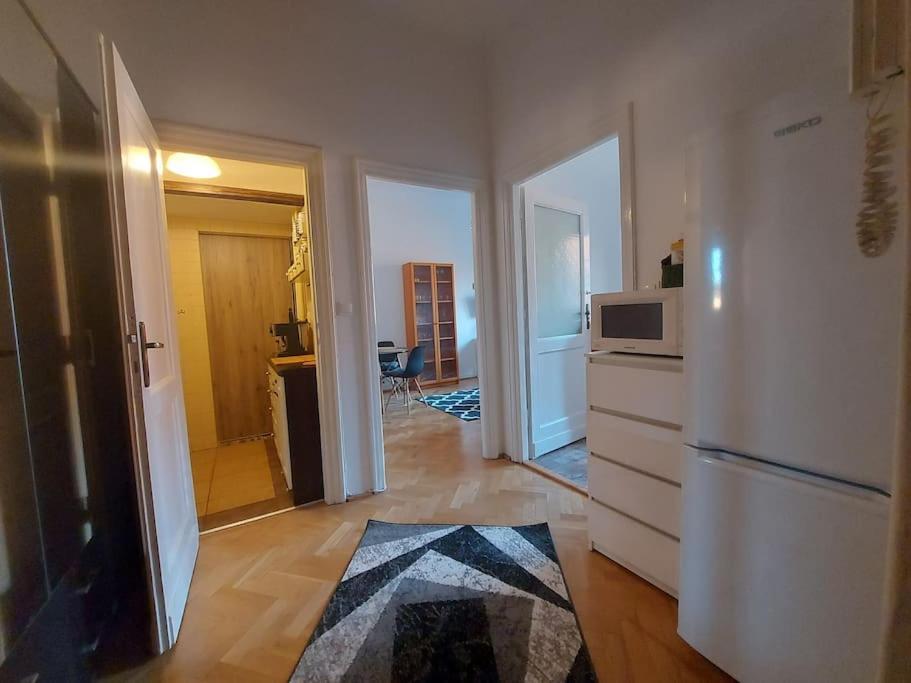 Warsaw Holiday Apartment Ngoại thất bức ảnh